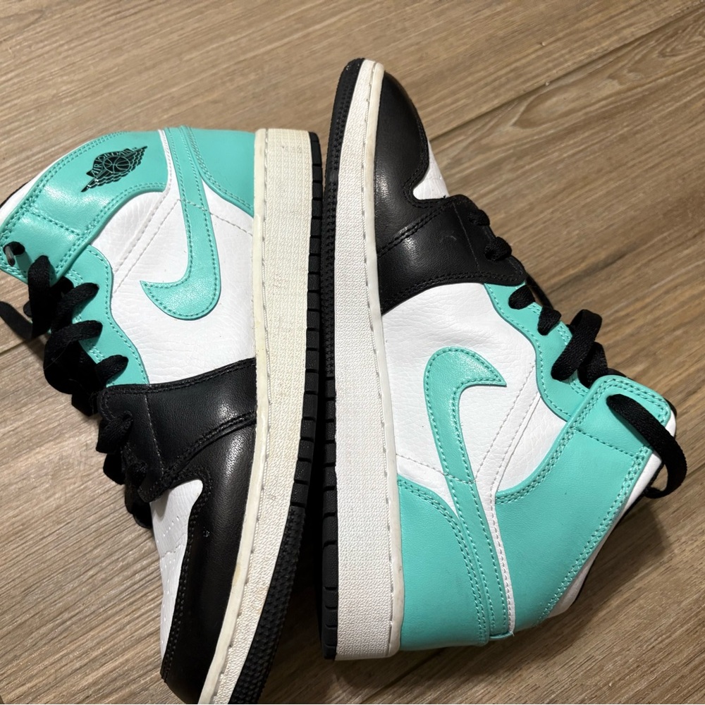 Nike Air Jordan Tropical Twist - 6Y